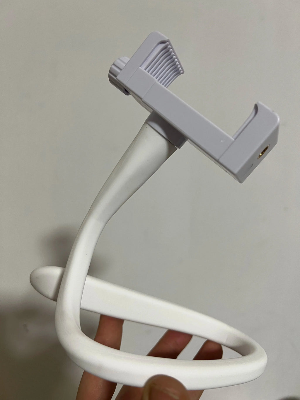 Universal Baby Monitor Holder Longer White Flexible Silicon Baby Camera Stand, Ideal IP Camera Mount Hole-Free Crib Cradle Rod