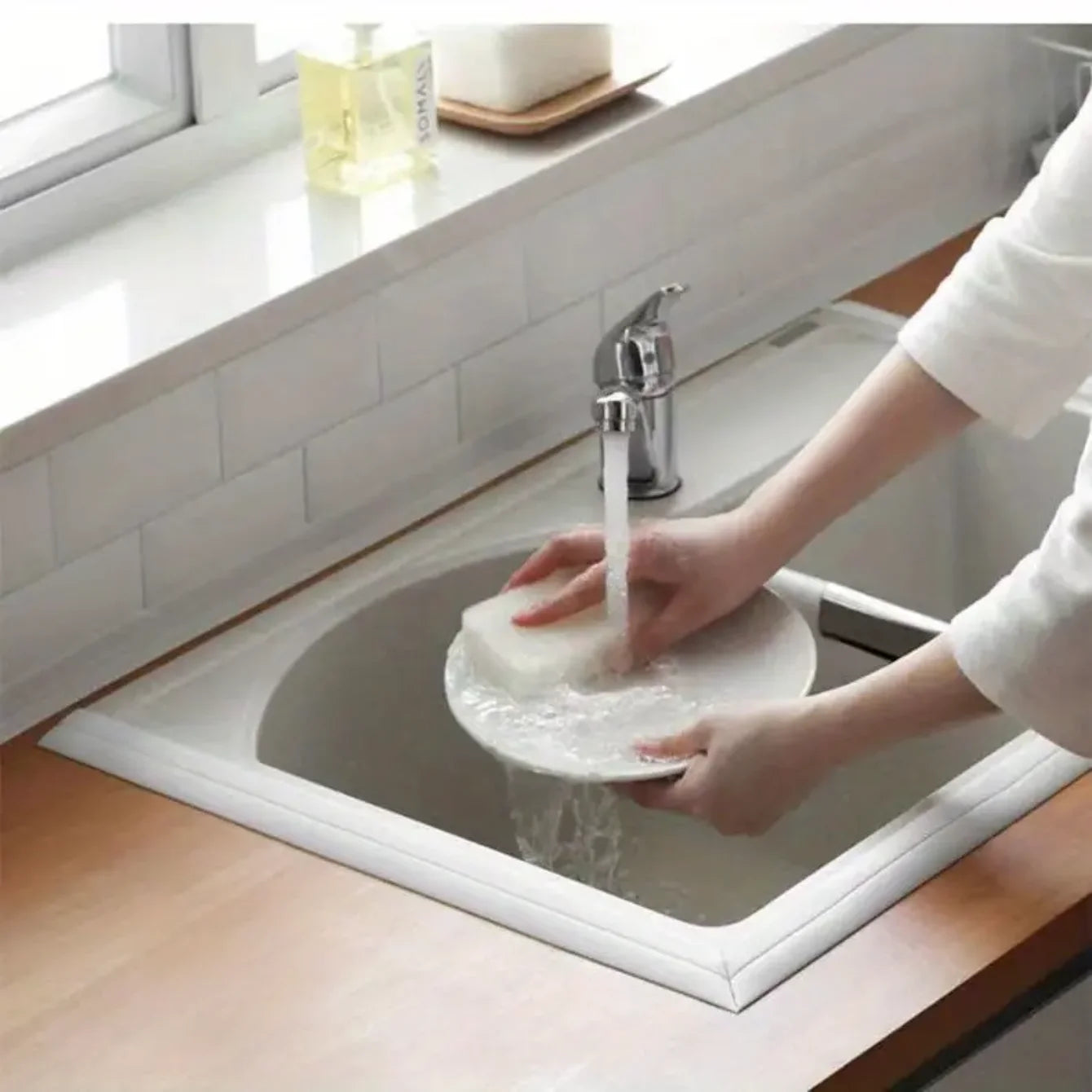 3.2m PVC Waterproof Sealing Tape for Bathroom Sink, Shower, Bathtub and Toilet - Self Adhesive Wall Sticker